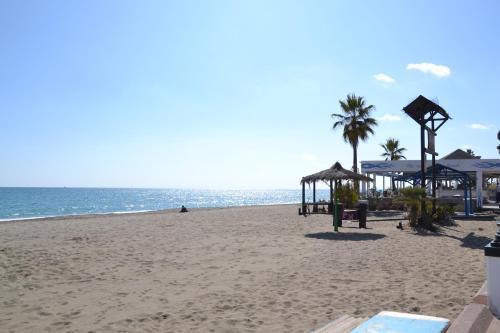Appartamento El Rincon De La Carihuela Torremolinos Esterno foto