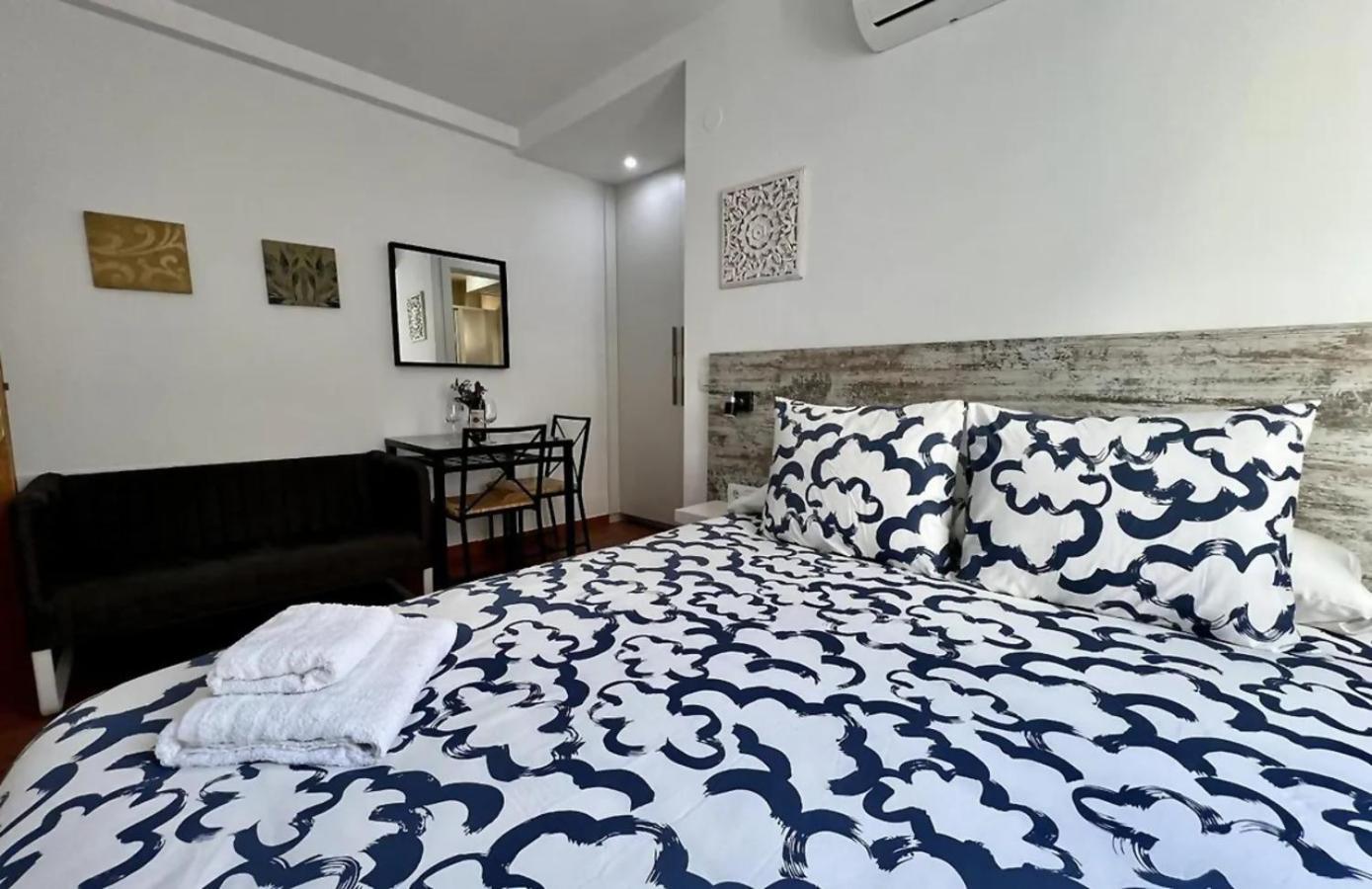 Appartamento El Rincon De La Carihuela Torremolinos Esterno foto